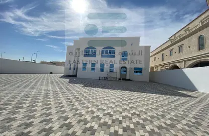 Outdoor Building image for: Villa - 7 Bedrooms for rent in Madinat Al Riyad - Abu Dhabi, Image 1