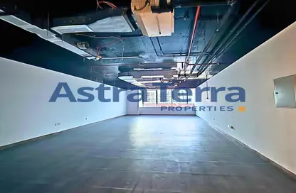 Office Space - Studio for rent in Capital Golden Tower - Business Bay - Dubai