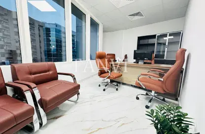 Office Space - Studio - 1 Bathroom for rent in Fatima Mohammad Ahmad Bin Suleiman Building - Al Raffa - Bur Dubai - Dubai