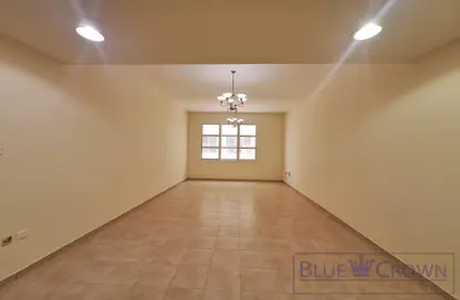 Apartment - 2 Bedrooms - 2 Bathrooms for rent in Al Raffa - Bur Dubai - Dubai