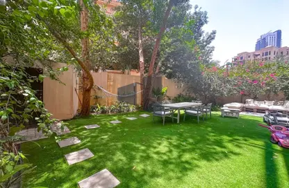 Apartment - 2 Bedrooms - 3 Bathrooms for rent in Zanzebeel 3 - Zanzebeel - Old Town - Dubai