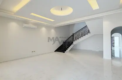 فيلا - 7 غرف نوم - 8 حمامات للايجار في الرحبة - أبوظبي