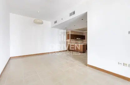 Apartment - 1 Bedroom - 2 Bathrooms for rent in Sulafa Tower - Dubai Marina - Dubai