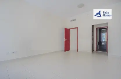 شقة - غرفة نوم - 2 حمامات للبيع في برج سكالا - الخليج التجاري - دبي