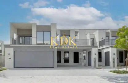 Villa - 3 Bedrooms - 4 Bathrooms for rent in Aura Gardens - Tilal Al Ghaf - Dubai