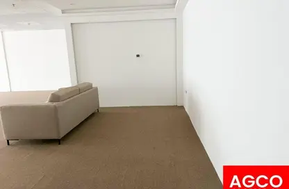 Office Space - Studio for rent in The Regal Tower - Business Bay - Dubai