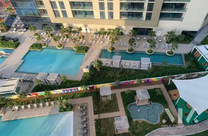 صورة لـ حوض سباحة شقة - غرفة نوم - 1 حمام للايجار في آيكون سيتي  تاور سي - آيكن سيتي - الخليج التجاري - دبي ، صورة رقم 1