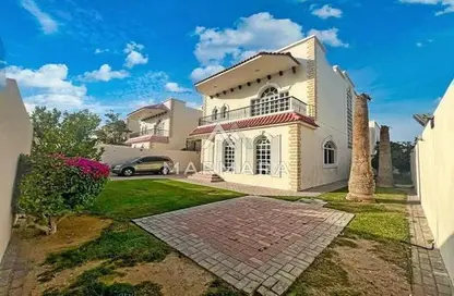 Villa - 4 Bedrooms - 5 Bathrooms for rent in Umm Suqeim 2 Villas - Umm Suqeim 2 - Umm Suqeim - Dubai