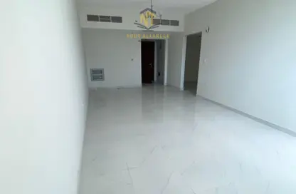 شقة - غرفة نوم - 2 حمامات للايجار في شارع التعاون الجديد - التعاون - الشارقة