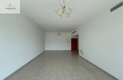 Apartment - 2 Bedrooms - 2 Bathrooms for rent in Umm E Hurair Building - Al Karama - Dubai