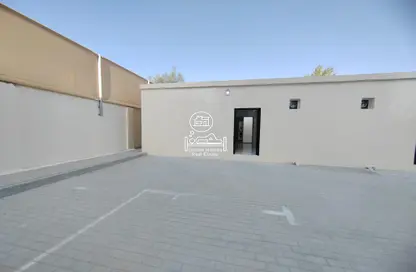 Apartment - Studio - 1 Bathroom for rent in Mohamed Bin Zayed Centre - Mohamed Bin Zayed City - Abu Dhabi