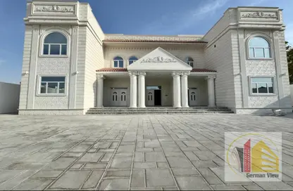 Apartment - 2 Bedrooms - 2 Bathrooms for rent in Madinat Al Riyad - Abu Dhabi