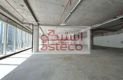 Office Space - Studio - 1 Bathroom for rent in Shining Towers - Al Khalidiya - Abu Dhabi