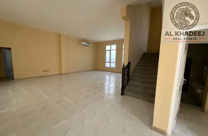 Villa - 4 Bedrooms - 4 Bathrooms for rent in Al Nouf - Sharjah
