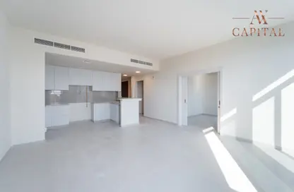 Empty Room image for: Townhouse - 4 Bedrooms - 4 Bathrooms for rent in Noor Townhouses - Town Square - Dubai, Image 1