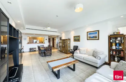 Apartment - 2 Bedrooms - 4 Bathrooms for sale in Marina Residences 4 - Marina Residences - Palm Jumeirah - Dubai