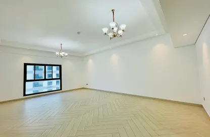 Apartment - Studio - 1 Bathroom for rent in Al Hudaiba Mall - Al Hudaiba - Al Satwa - Dubai