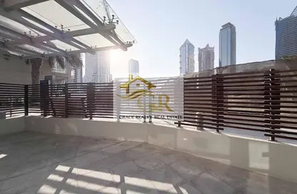 Duplex - 3 Bedrooms - 5 Bathrooms for sale in Executive Tower E - Executive Towers - Business Bay - Dubai