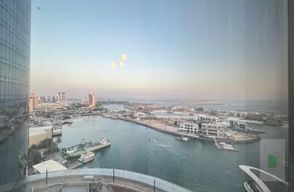 شقة - غرفة نوم - 2 حمامات للايجار في أبراج الاتحاد - شارع الكورنيش - أبوظبي
