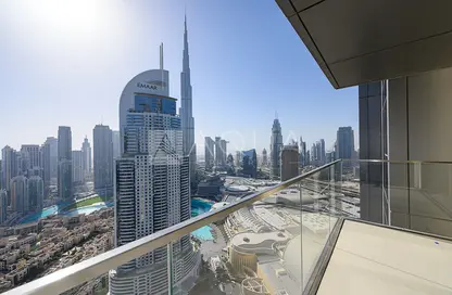 Apartment - 3 Bedrooms - 5 Bathrooms for rent in Boulevard Point - Downtown Dubai - Dubai