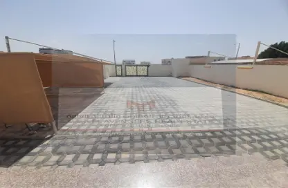 فيلا - 4 غرف نوم - 5 حمامات للايجار في مركز محمد بن زايد - مدينة محمد بن زايد - أبوظبي