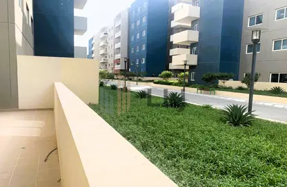 شقة - غرفة نوم - 2 حمامات للبيع في الريف داون تاون - مشروع الريف - أبوظبي