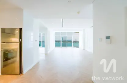 Apartment - 2 Bedrooms - 2 Bathrooms for sale in The 8 - The Crescent - Palm Jumeirah - Dubai