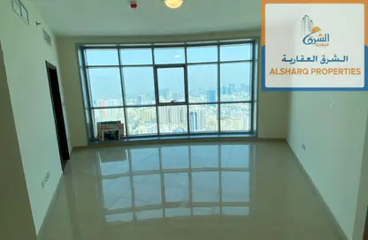 شقة - 2 غرف نوم - 2 حمامات للايجار في برج الكورنيش - طريق كورنيش عجمان - عجمان