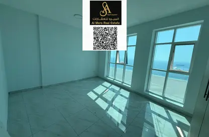 شقة - 3 غرف نوم - 3 حمامات للايجار في مساكن كورنيش عجمان - طريق كورنيش عجمان - عجمان