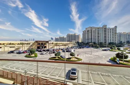 Apartment - 3 Bedrooms - 4 Bathrooms for rent in Tiara Residences - Palm Jumeirah - Dubai