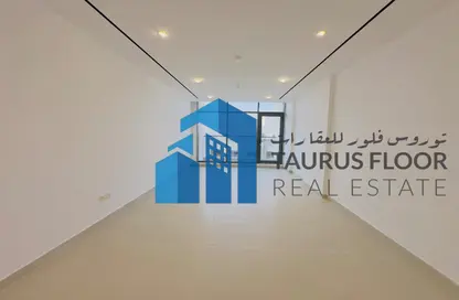 Apartment - 3 Bedrooms - 5 Bathrooms for rent in Al Qusais 2 - Al Qusais Residential Area - Al Qusais - Dubai
