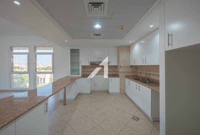 15196936 - Property Image 3