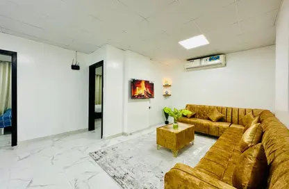 Apartment - 2 Bedrooms - 2 Bathrooms for rent in Al Mowaihat 2 - Al Mowaihat - Ajman