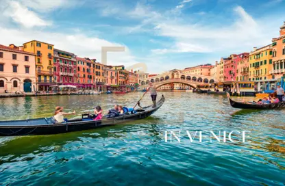 Villa - 6 Bedrooms - 7 Bathrooms for sale in Venice - Damac Lagoons - Dubai