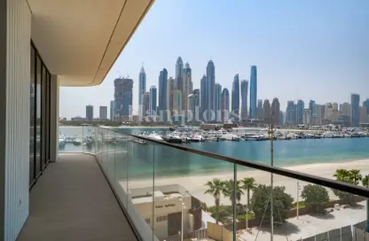 Apartment - 3 Bedrooms - 4 Bathrooms for rent in Palace Beach Residence - EMAAR Beachfront - Dubai Harbour - Dubai