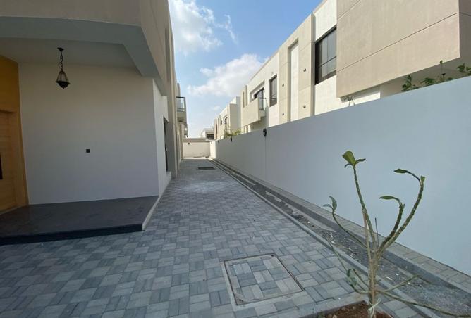 15759442 - Property Image 3