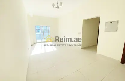 Apartment - 1 Bedroom - 3 Bathrooms for rent in La Residence - Jumeirah Village Triangle - Dubai