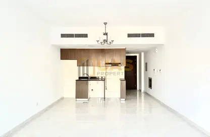 Apartment - Studio - 1 Bathroom for rent in Jumeirah Village Circle - Dubai