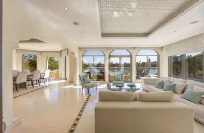 Villa - 4 Bedrooms - 5 Bathrooms for rent in Garden Homes Frond F - Garden Homes - Palm Jumeirah - Dubai