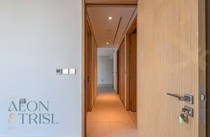 Apartment - 2 Bedrooms - 3 Bathrooms for sale in Vida Dubai Mall Tower 2 - Vida Residences Dubai Mall - Downtown Dubai - Dubai