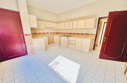 Villa - Studio - 4 Bathrooms for rent in Al Garhoud Villas - Al Garhoud - Dubai