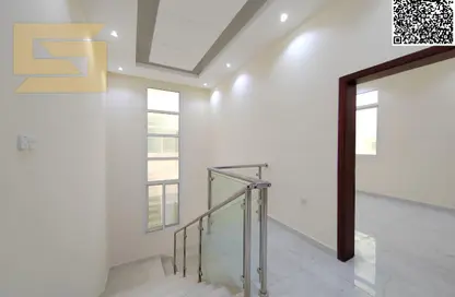 Villa - 5 Bedrooms - 6 Bathrooms for sale in Al Yasmeen 1 - Al Yasmeen - Ajman