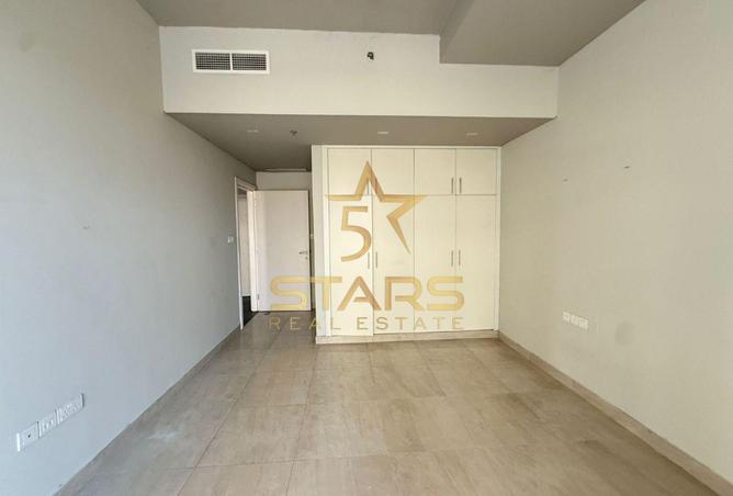 15865895 - صورة العقار 2