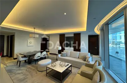 صورة لـ غرفة المعيشة / غرفة الطعام شقة - 2 غرف نوم - 3 حمامات للايجار في 1 فندق العنوان-سكاي فيو - أبراج العنوان سكاي فيو - دبي وسط المدينة - دبي ، صورة رقم 1