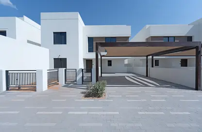 فيلا - 5 غرف نوم - 6 حمامات للايجار في نويا لوما - نويا - جزيرة الياس - أبوظبي فيلا - 5 غرف نوم - 6 حمامات للايجار في نويا لوما - نويا - جزيرة الياس - أبوظبي