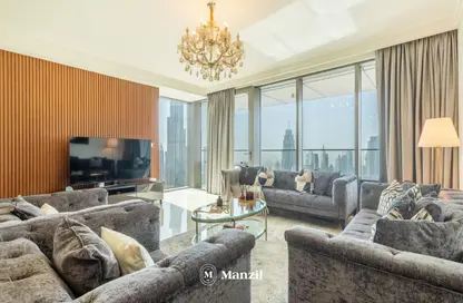 Apartment - 3 Bedrooms - 3 Bathrooms for rent in Boulevard Point - Downtown Dubai - Dubai