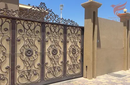 فيلا - 3 غرف نوم - 3 حمامات للايجار في الرفاع - رأس الخيمة