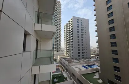 شقة - غرفة نوم - 2 حمامات للايجار في جولدن دريم برج 1 - قرية الجميرا سركل - دبي