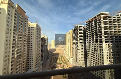 Apartment - 1 Bedroom - 2 Bathrooms for sale in Garden Residences - Emirates City - Ajman