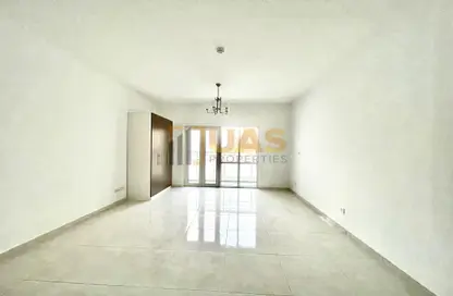 Apartment - Studio - 1 Bathroom for rent in Jumeirah Village Circle - Dubai